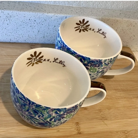 Lilly Pulitzer | (2) Lion Around Print Ceramic Mugs Blue & Green Floral 12 oz - Picture 6 of 10